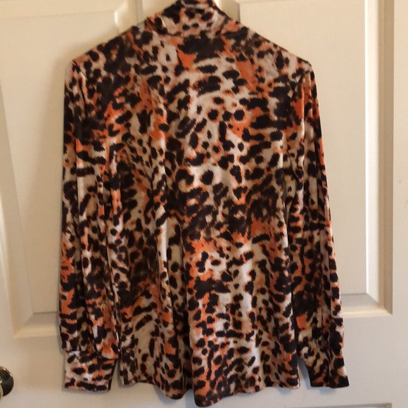 Anne Klein tie-neck blouse in gorgeous orange, tan and brown animal print - Picture 4 of 5
